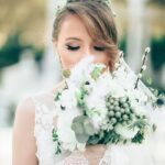 Novia romantica con flores