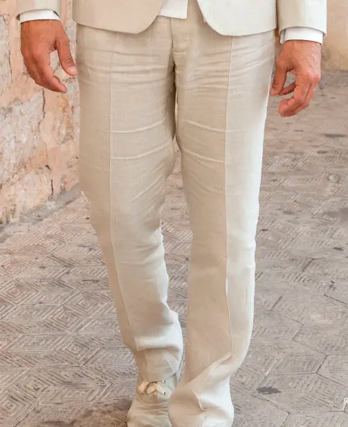 Pantalón arena de lino ibicenco para novio, fresco, elegante y ligero en talla 48
