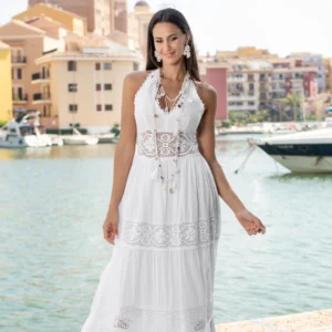 Vestido halter ibicenco largo con puntilla geométrica y vuelo