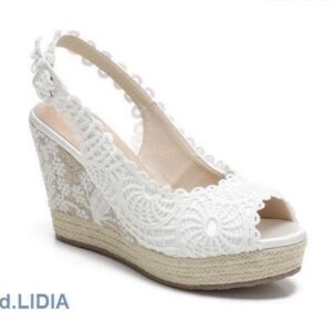 Cuña novia ibicenca guipur elegante con plataforma cómoda, plantilla gel y puntilla artesanal