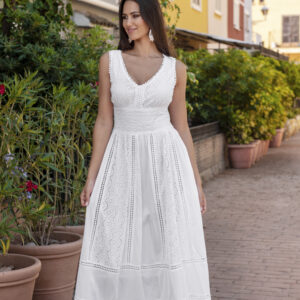 Vestido ibicenco blanco largo con puntillas y vainica artesanal