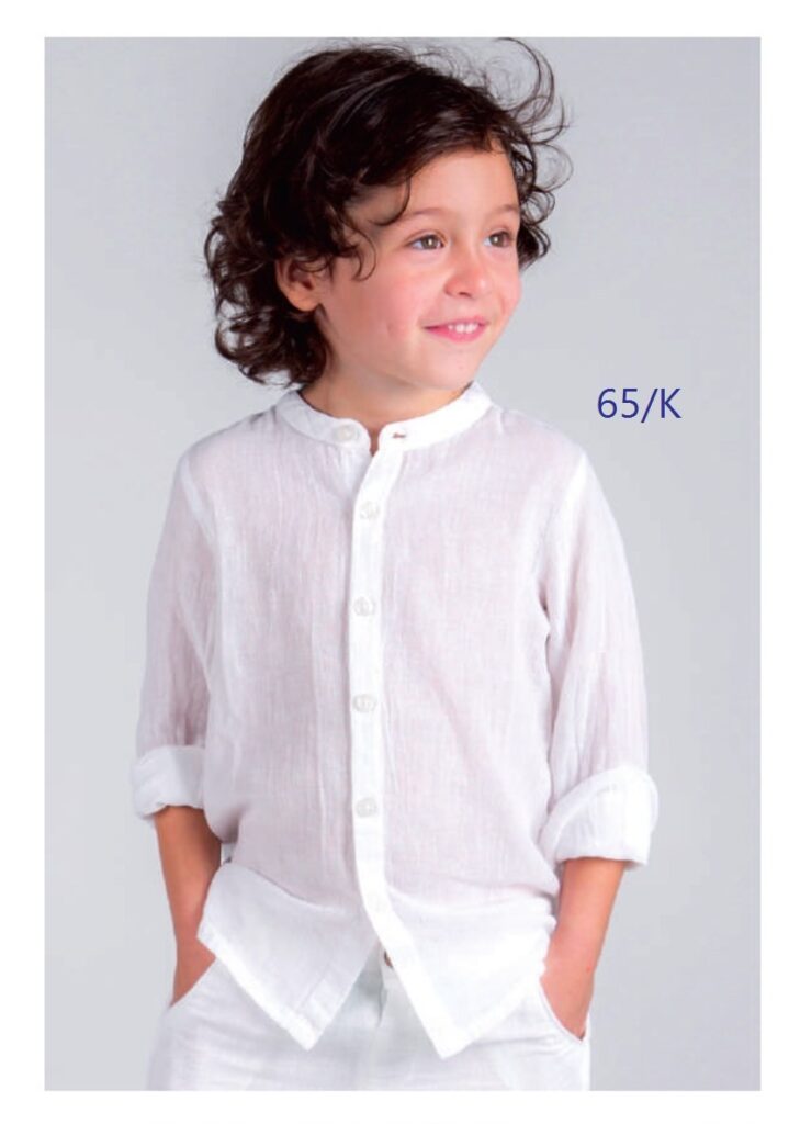Camisa blanca algodon con mangas y cuello mao para niños